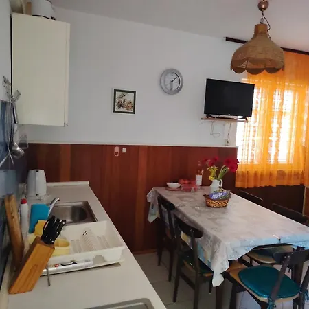 Karmellina Seafront Apartman *